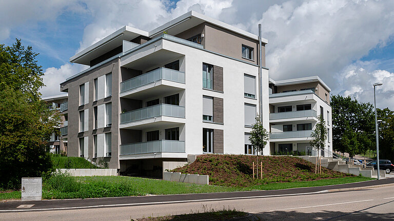 Am Kappelberg in Aalen-Wasseralfingen entsteht derzeit mit dem Projekt „Wohnen im Park“ ein hochwertiges Gebäudeensemble in parkähnlichem Ambiente.